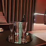 Apartament Bast 98 Klimatyzacja Ptak Szpital Matki Polki Mandoria Orientarium Hopalupa - Parking Bezpłatny *
