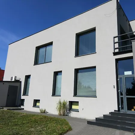 Apartment Bast 98: Klimatyzacja Near Matki Polki Hospital Lodz (Lodz)