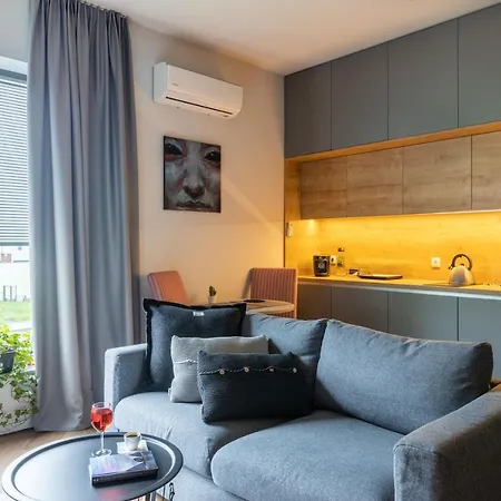 Bast 98 Klimatyzacja Ptak Szpital Matki Polki Mandoria Orientarium Hopalupa - Parking Bezplatny Apartamento