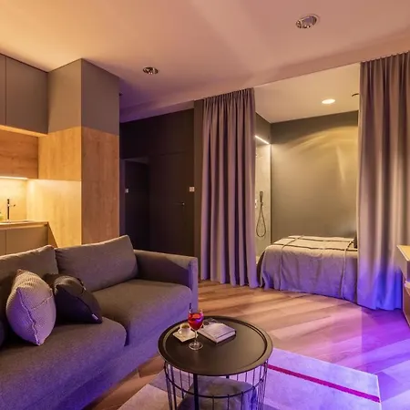 Bast 98 Klimatyzacja Ptak Szpital Matki Polki Mandoria Orientarium Hopalupa - Parking Bezplatny Łódź