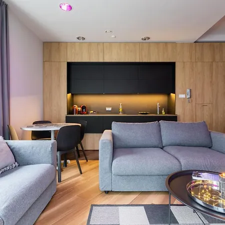 Bast 98 Klimatyzacja Ptak Szpital Matki Polki Mandoria Orientarium Hopalupa - Parking Bezplatny Appartement *