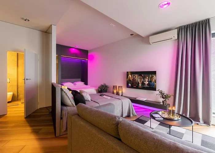 Bast 98 Klimatyzacja Ptak Szpital Matki Polki Mandoria Orientarium Hopalupa - Parking Bezplatny *